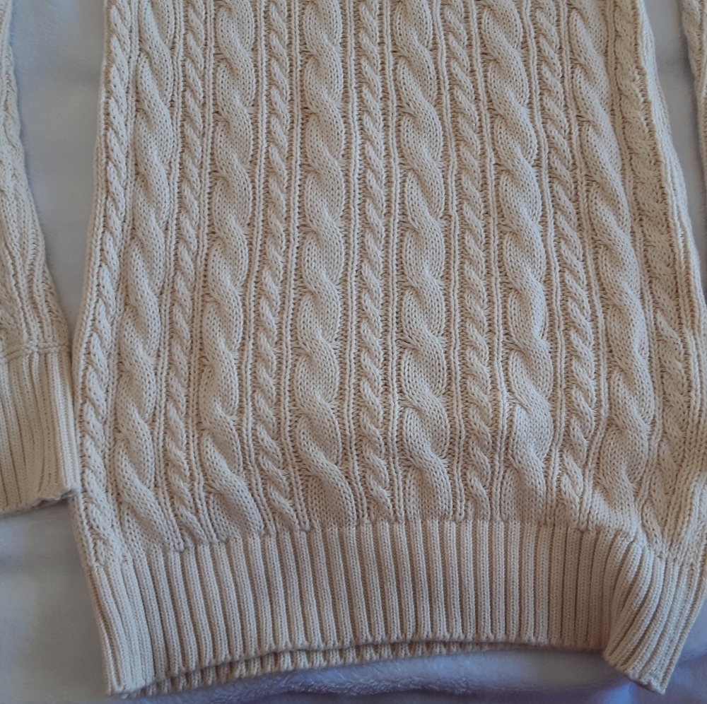 Sweater - Picture 2 of 5